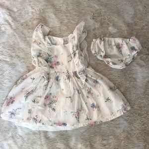 White baby dress w/ bottoms